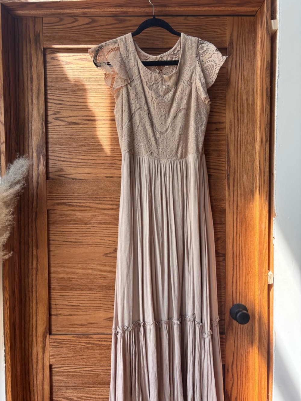 Joyfolie lace top dress in beige